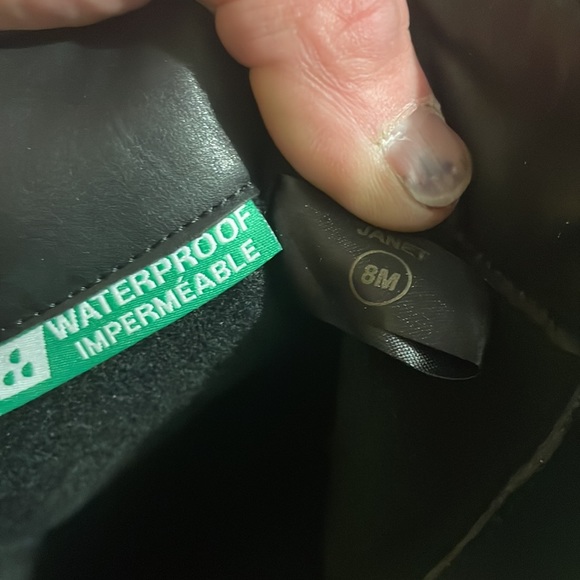 Woman’s brand new Cougar leather boots! - Picture 3 of 4